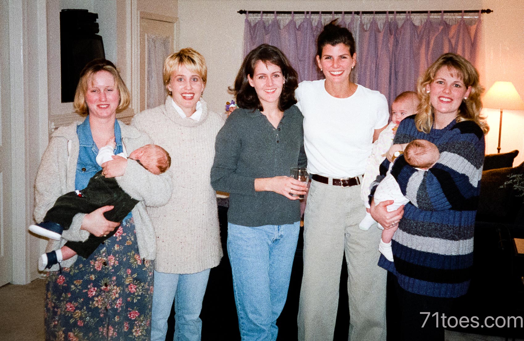 Shawni and Shelley, the flatbread maker, with other dear mom friends and a few babies