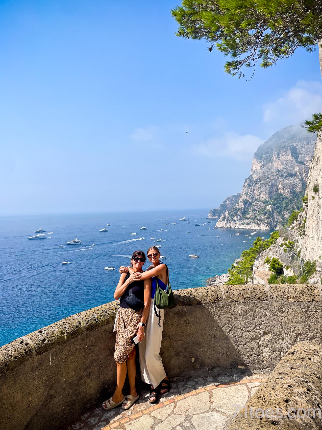 Shawni and Elle on the Via Krupp of the Amalfi Coast