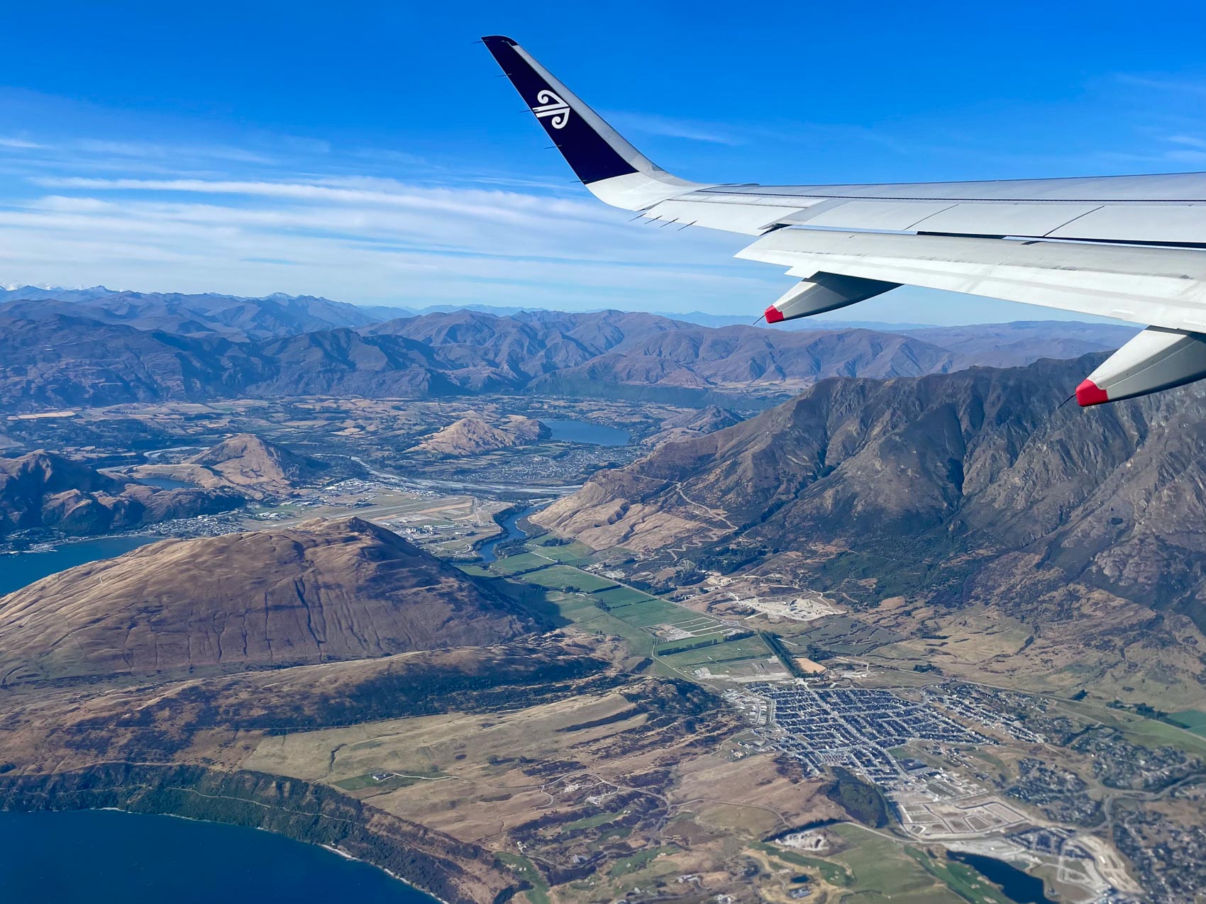 airplane view heading into Queenstown